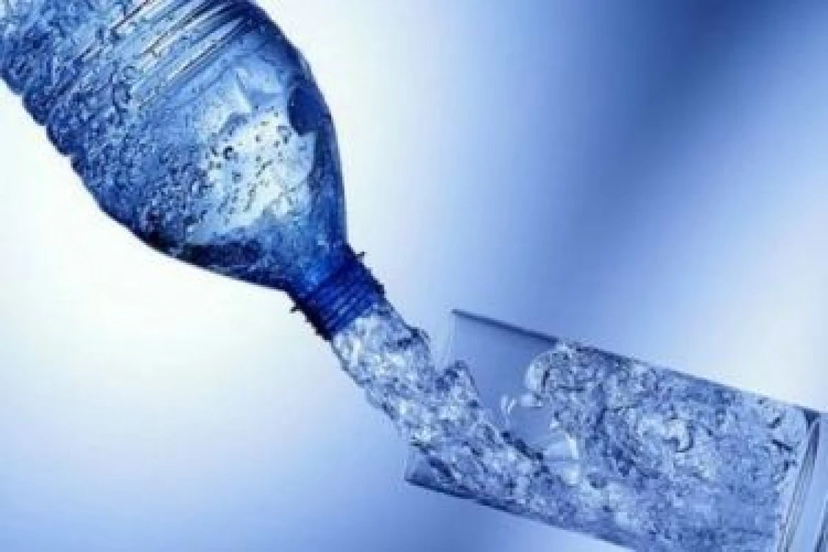 Sfaturi pentru un consum fără riscuri al băuturilor carbogazificate