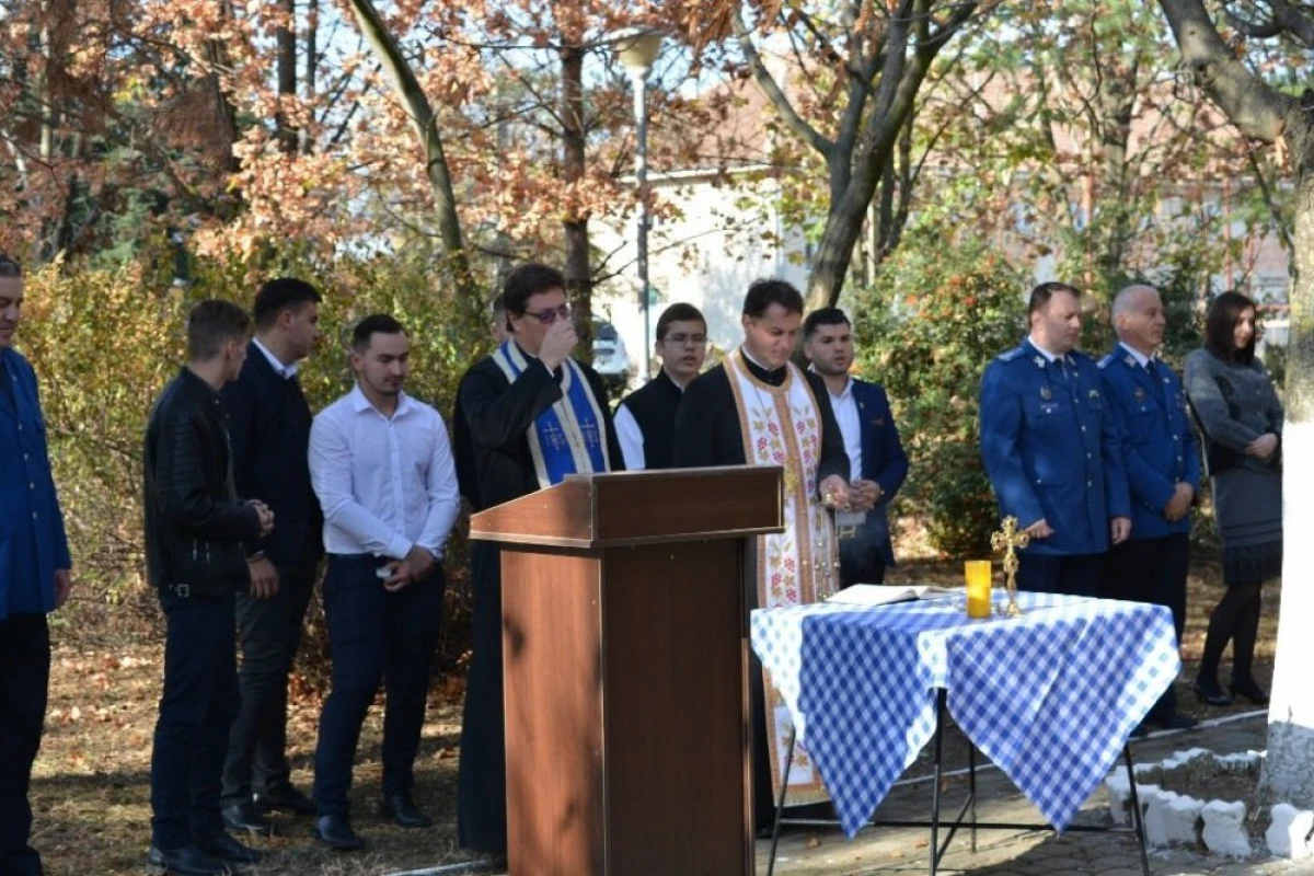 Sfinții Arhangheli ,,Mihail și Gavriil”, sărbătoriți de jandarmii arădeni
