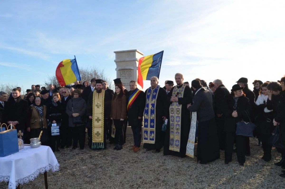 Sfințirea monumentului Preoților Martiri Cornel Popescu și Cornel Leucuța din Șimand