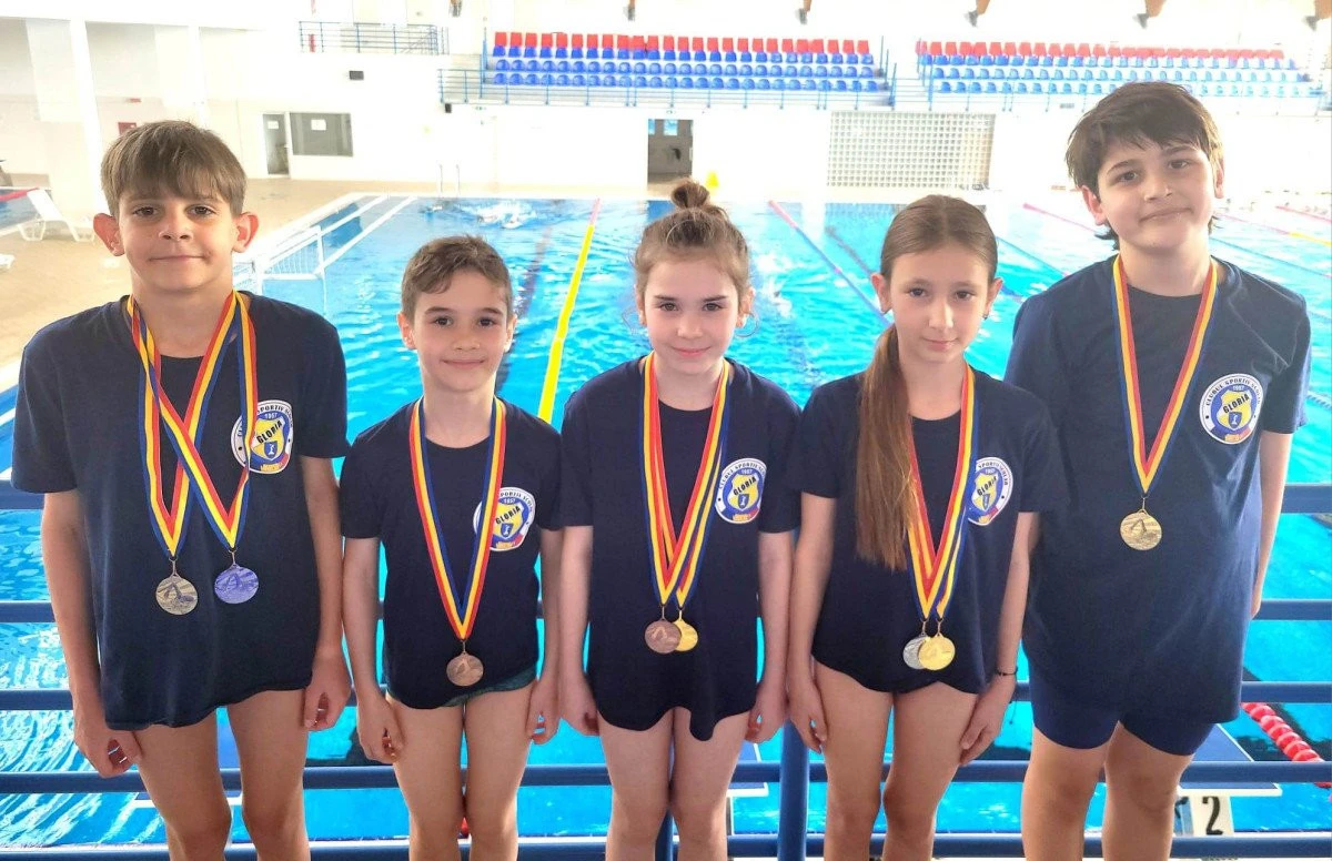 Și sportivii Gloriei Arad au scos primele medalii din apă în acest an, la Cupa Bega