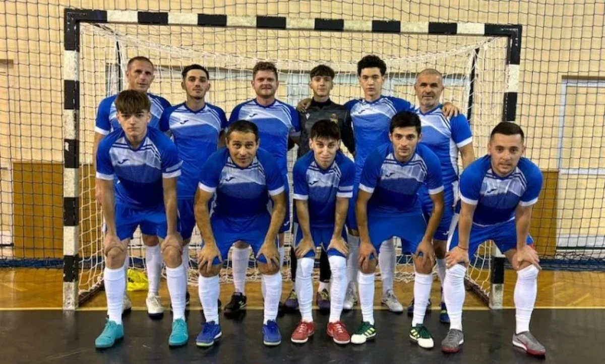 Șimandul câștigă la Cluj și e pe podiumul ligii secunde de futsal, „poker” la debut pentru Florea!