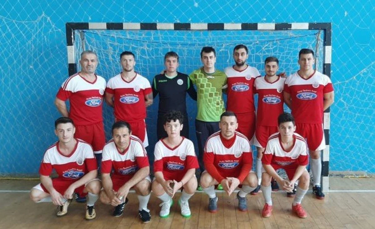 Şimandul înfruntă astăzi liderul Ligii 1 la futsal! Juniorii au ratat calificarea în semifinalele Cupei