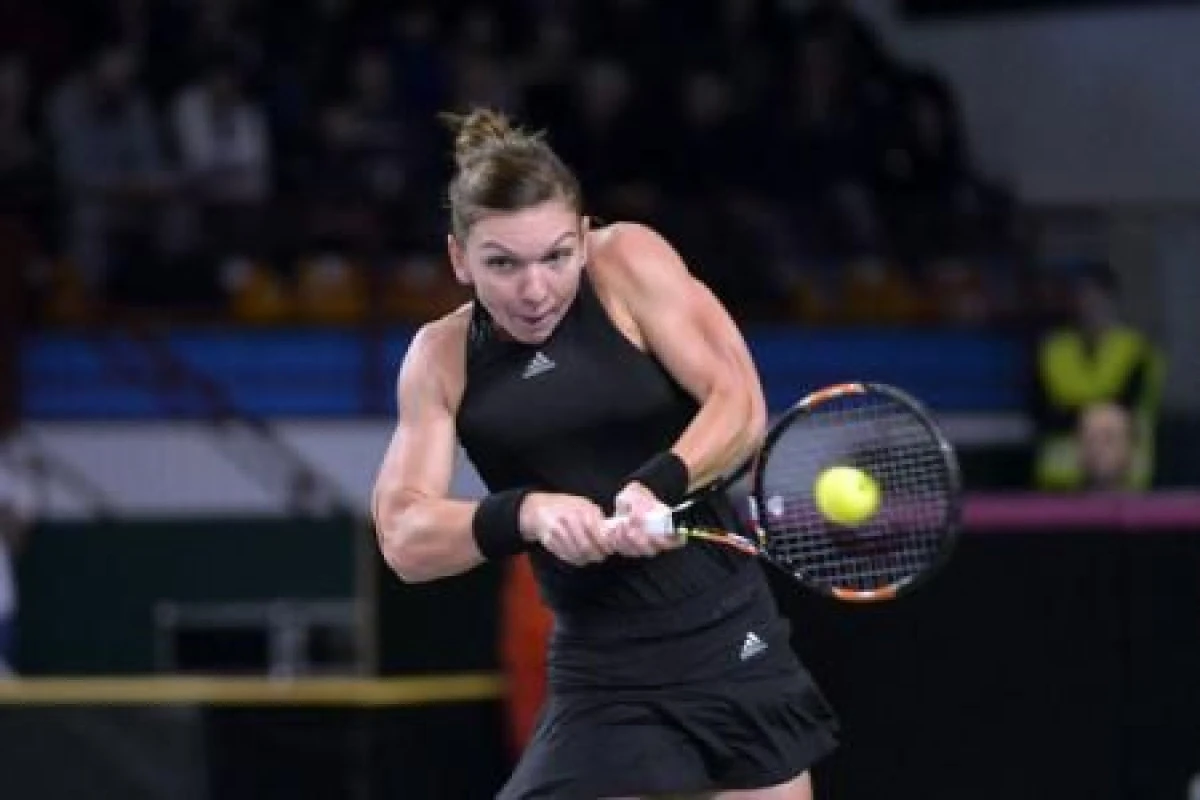 SIMONA HALEP S-A CALIFICAT IN SFERTURI LA DUBAI OPEN
