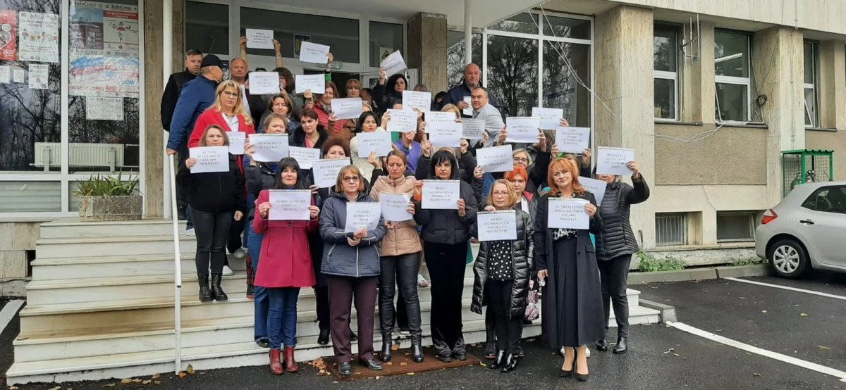 Sindicatele din administrația publică anunță declanșarea unor proteste masive