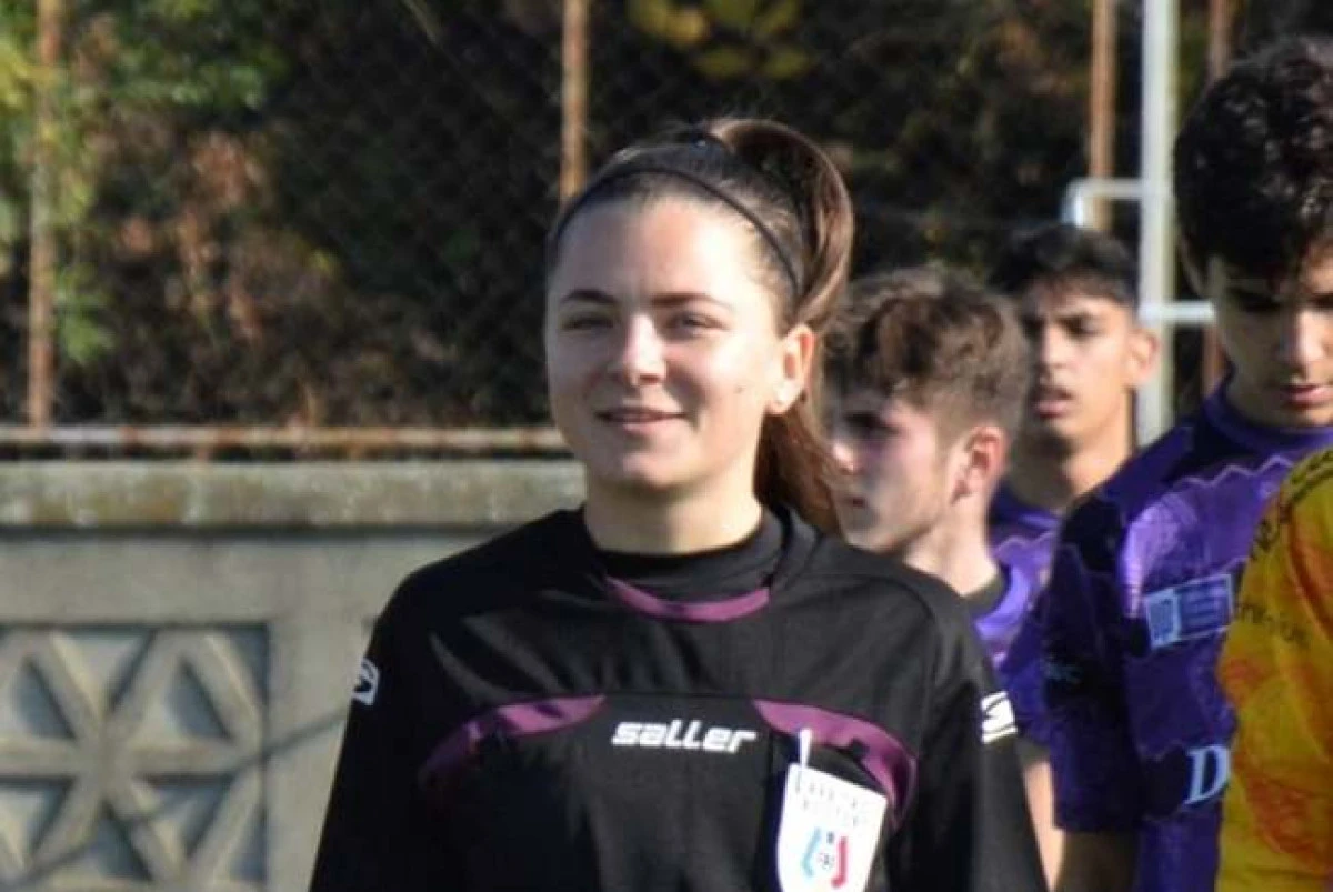 Singura femeie arbitru anchetată de FRF pentru pariuri este din Arad!