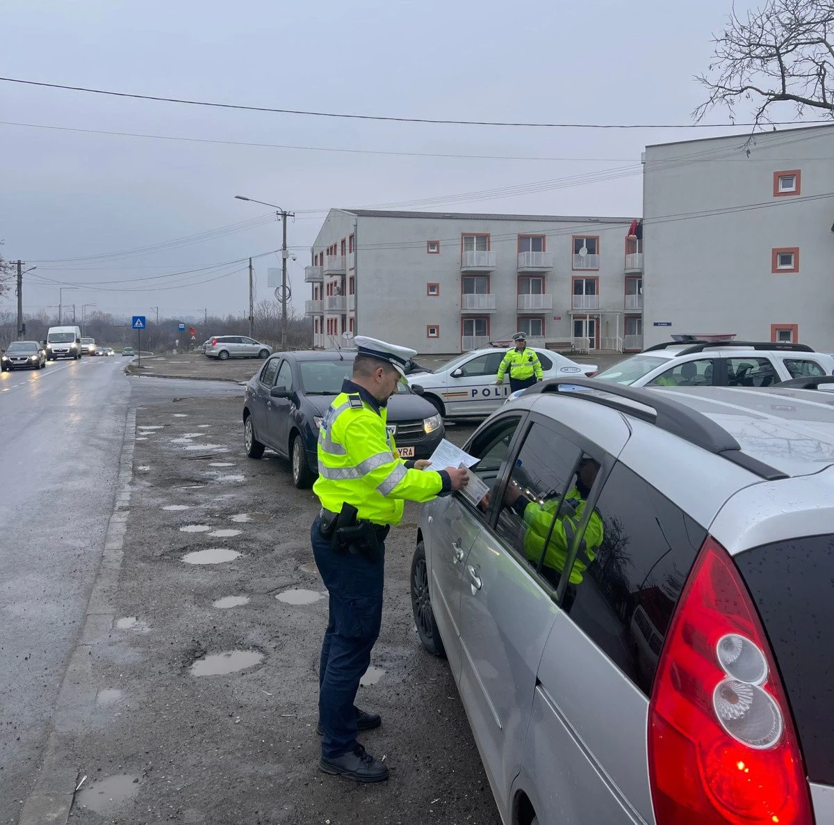 Sirenele poliției și ale jandarmilor au răsunat „cu dedicații'', pe Tarafului