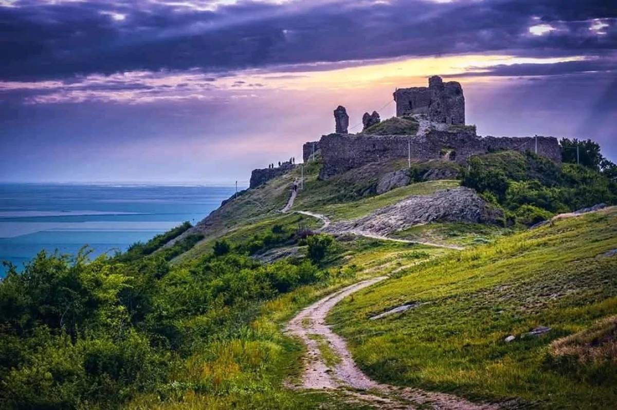 Șiria devine pol de atracție culturală și viticolă în județul Arad