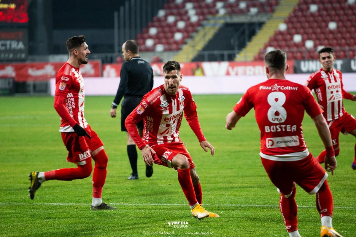 Situaţia la zi, în Liga 1. Etapa a 14-a, intermediară , debutează chiar astăzi