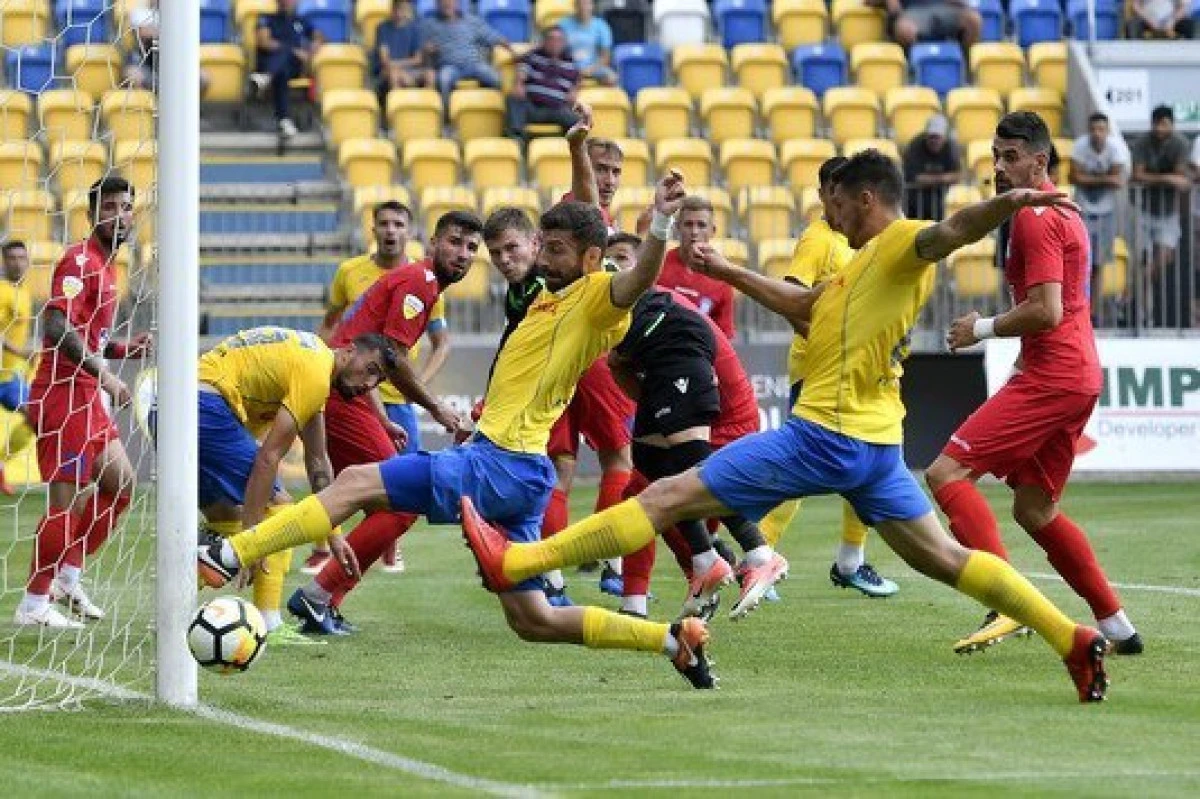 Snagovul şi Clujul, pe locuri promovabile în Liga a II-a