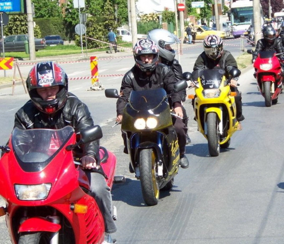 Șoferii cu permis categoria B ar putea conduce şi motociclete fără obținerea categoriei A