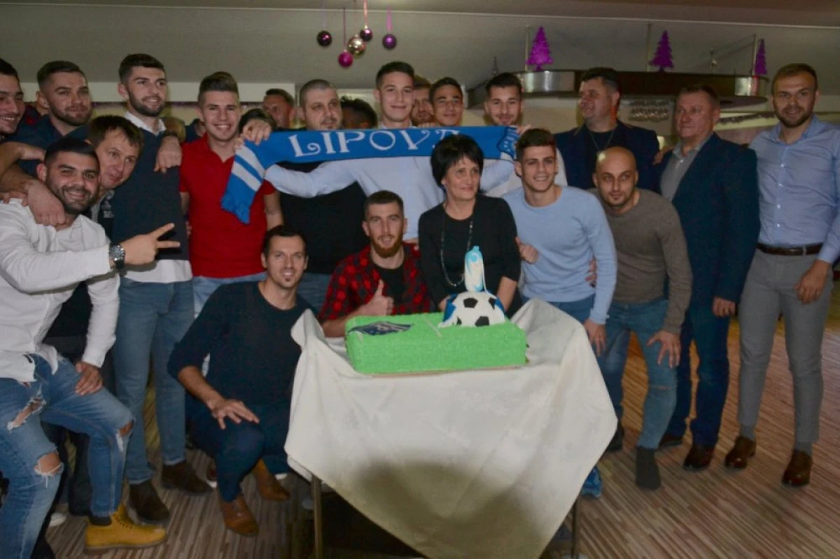 Șoimii Lipova a încheiat festiv anul revenii în Liga a III-a