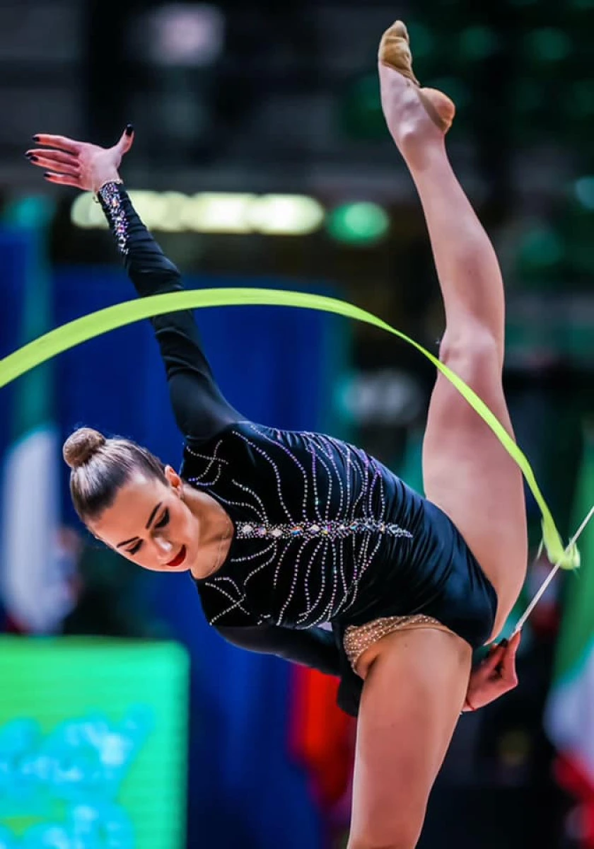 Sonia Ichim, experienţă italiană în Serie A! Trei gimnaste arădene - în ansamblul de junioare