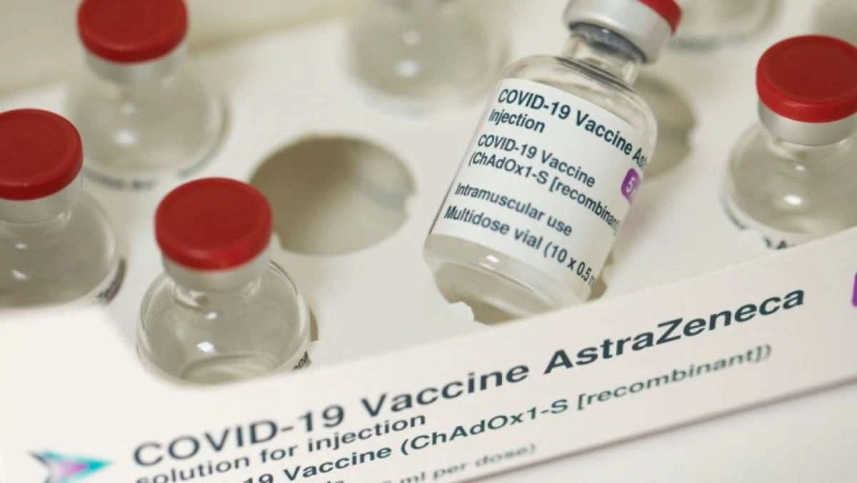 Sorin Cîmpeanu, despre profesorii din Arad care au refuzat vaccinarea cu AstraZeneca. „În toate celelalte 40 de judeţe plus Bucureşti nu a existat această problemă”
