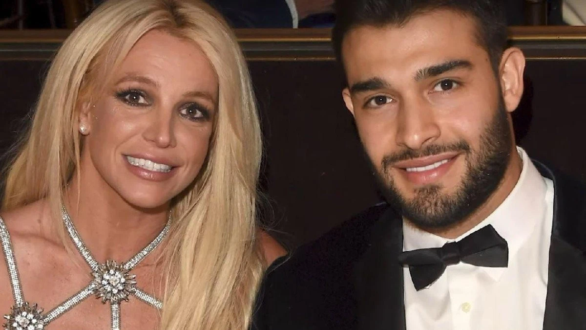 Soțul lui Britney Spears, Sam Asghari, spune că mariajul lor s-a încheiat