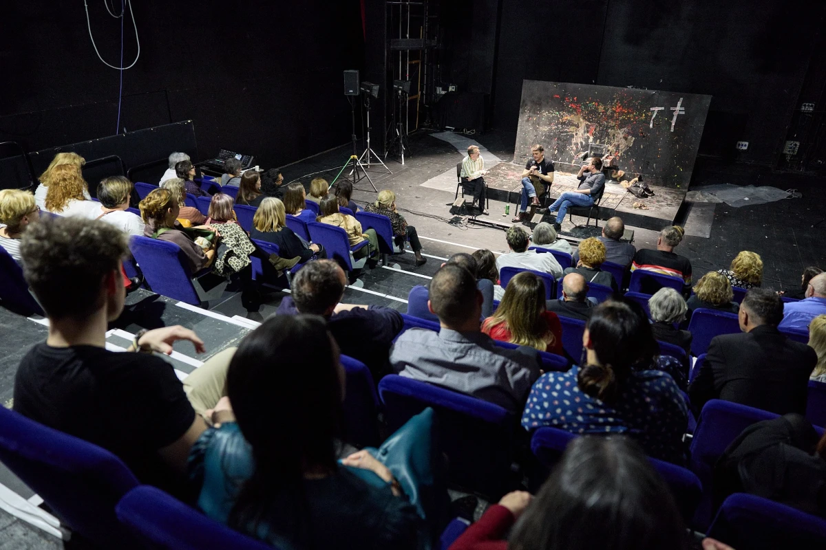 Spectacolul „Kean” al Companiei de Teatru „Aradi Kamaraszínház”, premiul pentru cea mai bună monodramă la Festivalul MOST FESZT de la Tatabánya