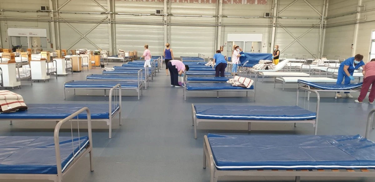 Spitalul Covid de la Expo, care a costat câteva milioane de euro și nu a folosit la nimic, se închide