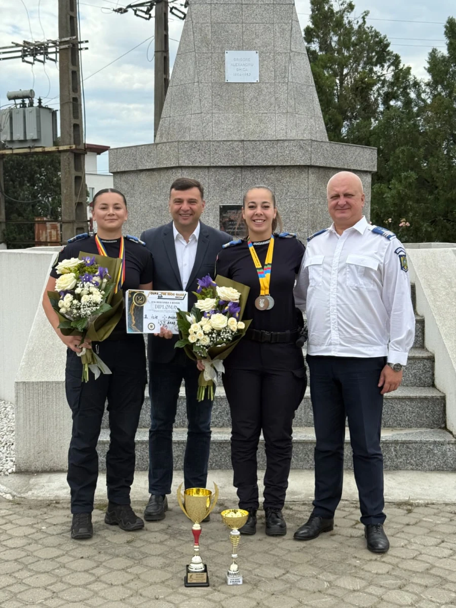 Sportive din Jandarmeria Arad, pe podium la competiții naționale și internaționale