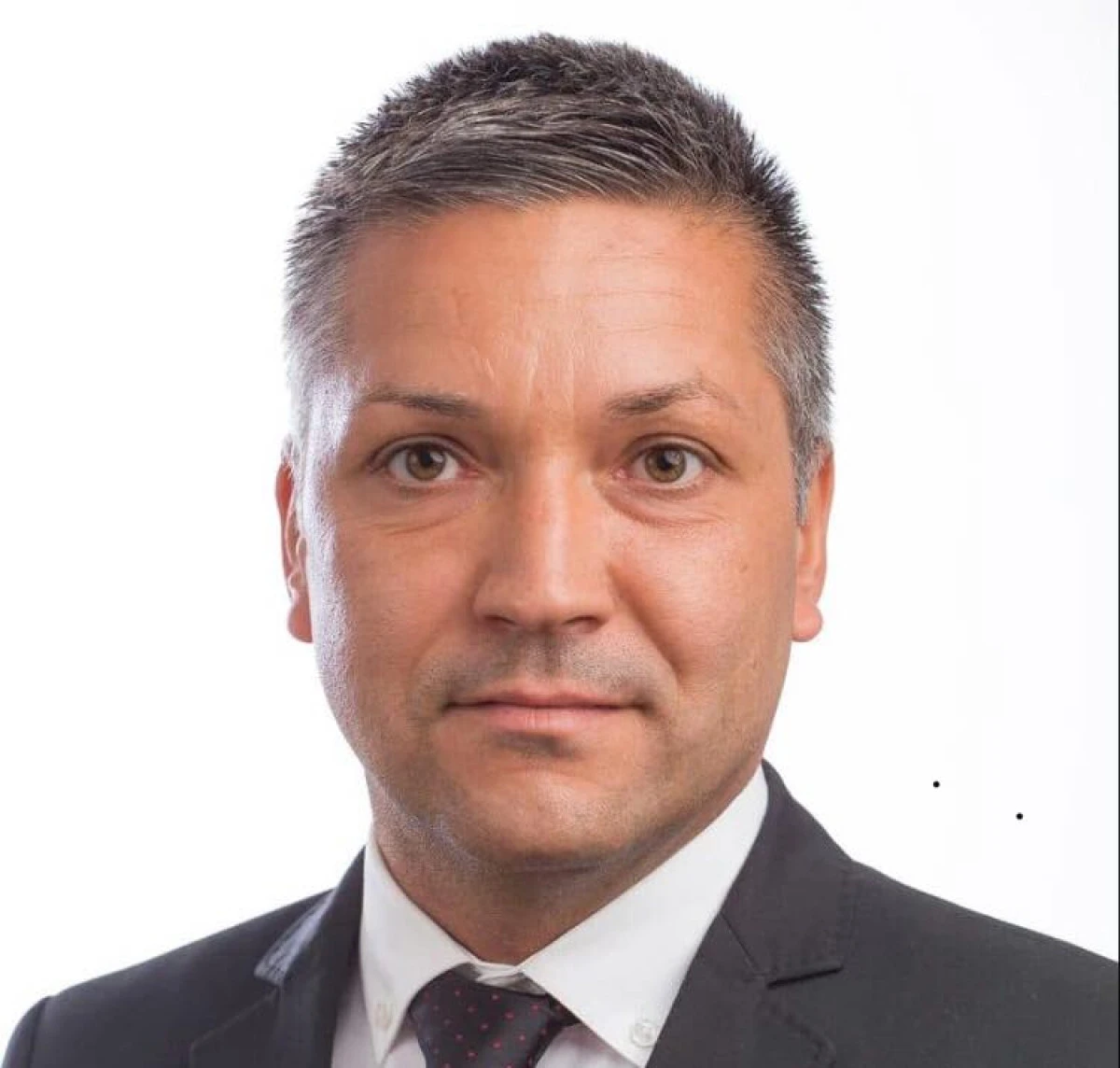 Start în proiectele de reabilitare a Polivalentei și bazinului!