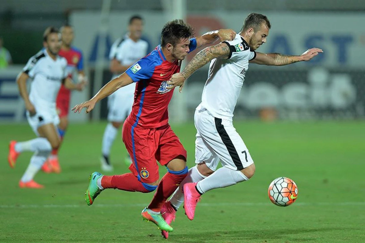 STEAUA RĂMÂNE LIDER ÎN LIGA 1. URMEAZĂ ETAPĂ INTERMEDIARĂ