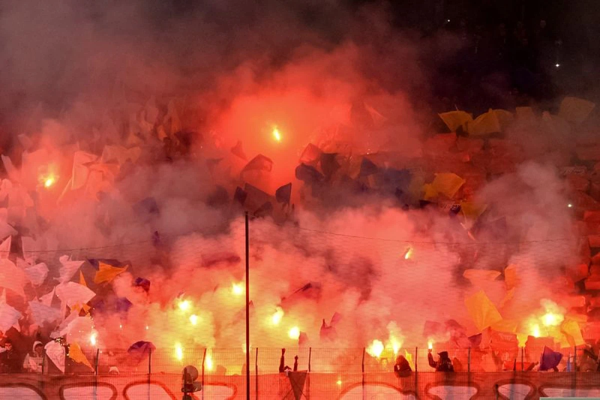 STEAUA VA JUCA DOUA MECIURI FARA SPECTATORI IN EUROPA