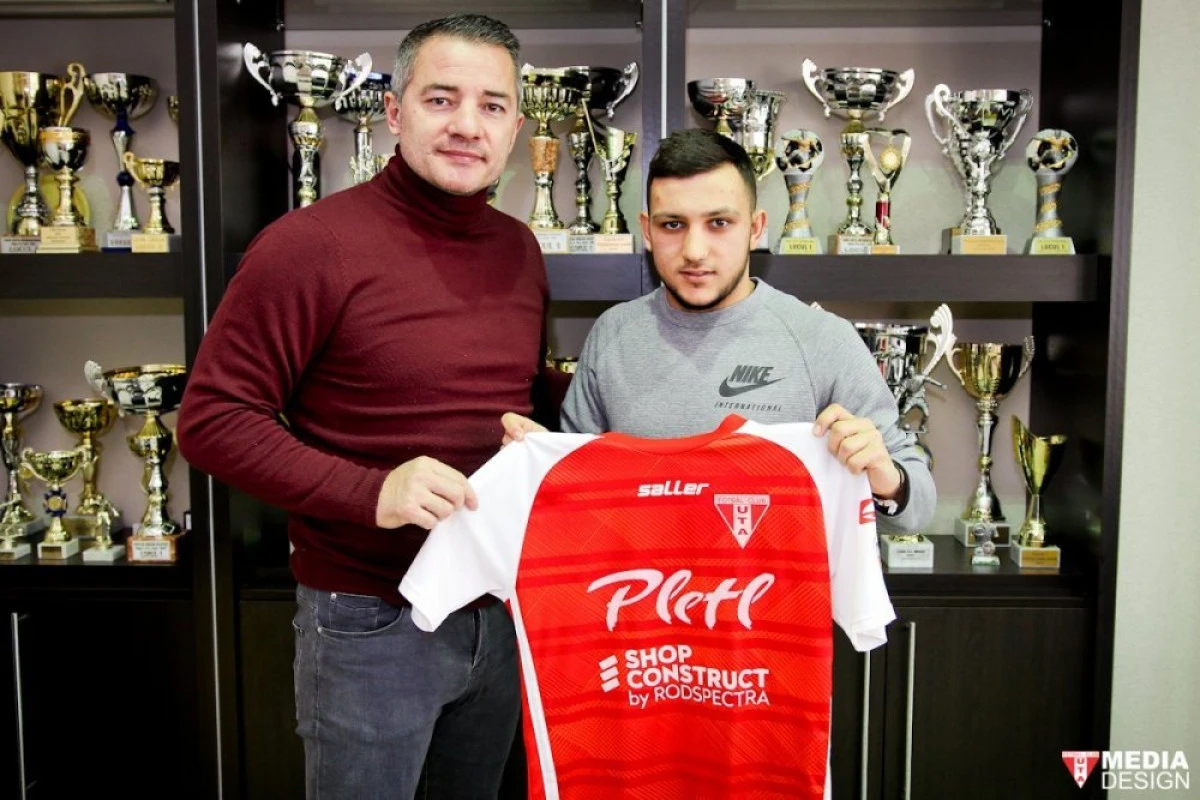 Stelistul Robert Vîlceanu e noua achiziţie a UTA-ei