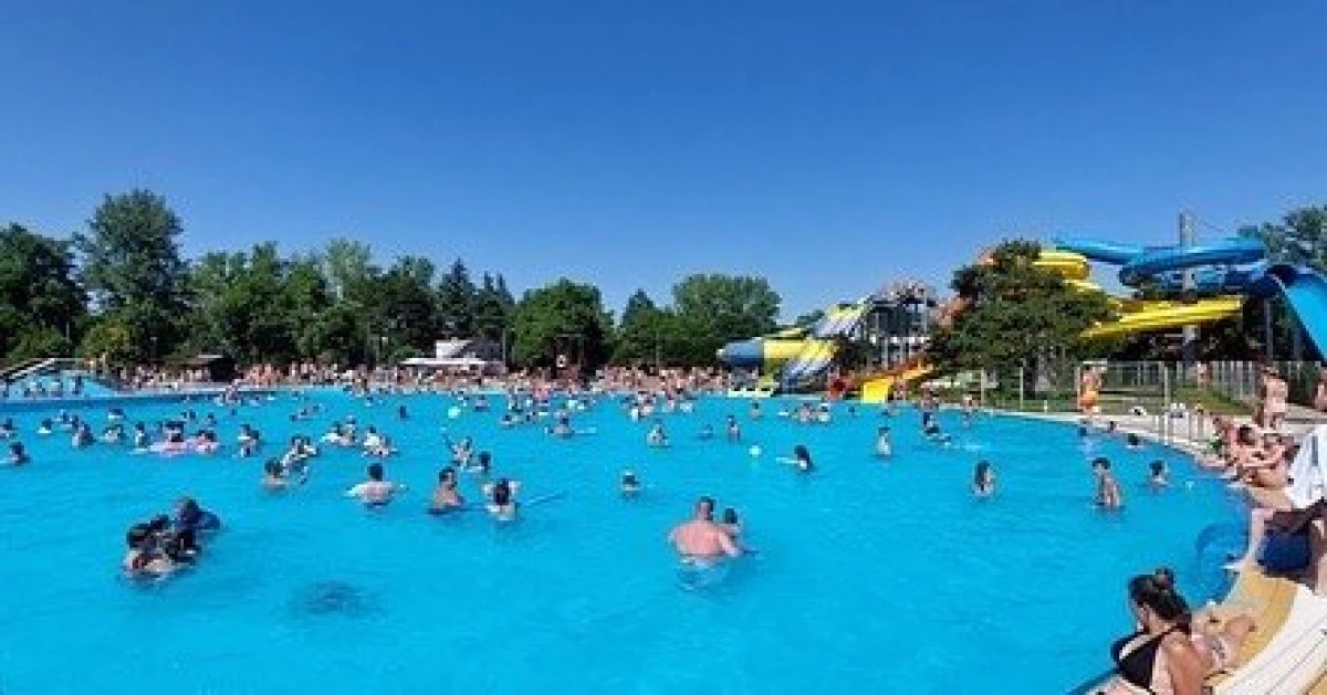 Ștrandul Neptun se deschide cu 30 de zile întârziere