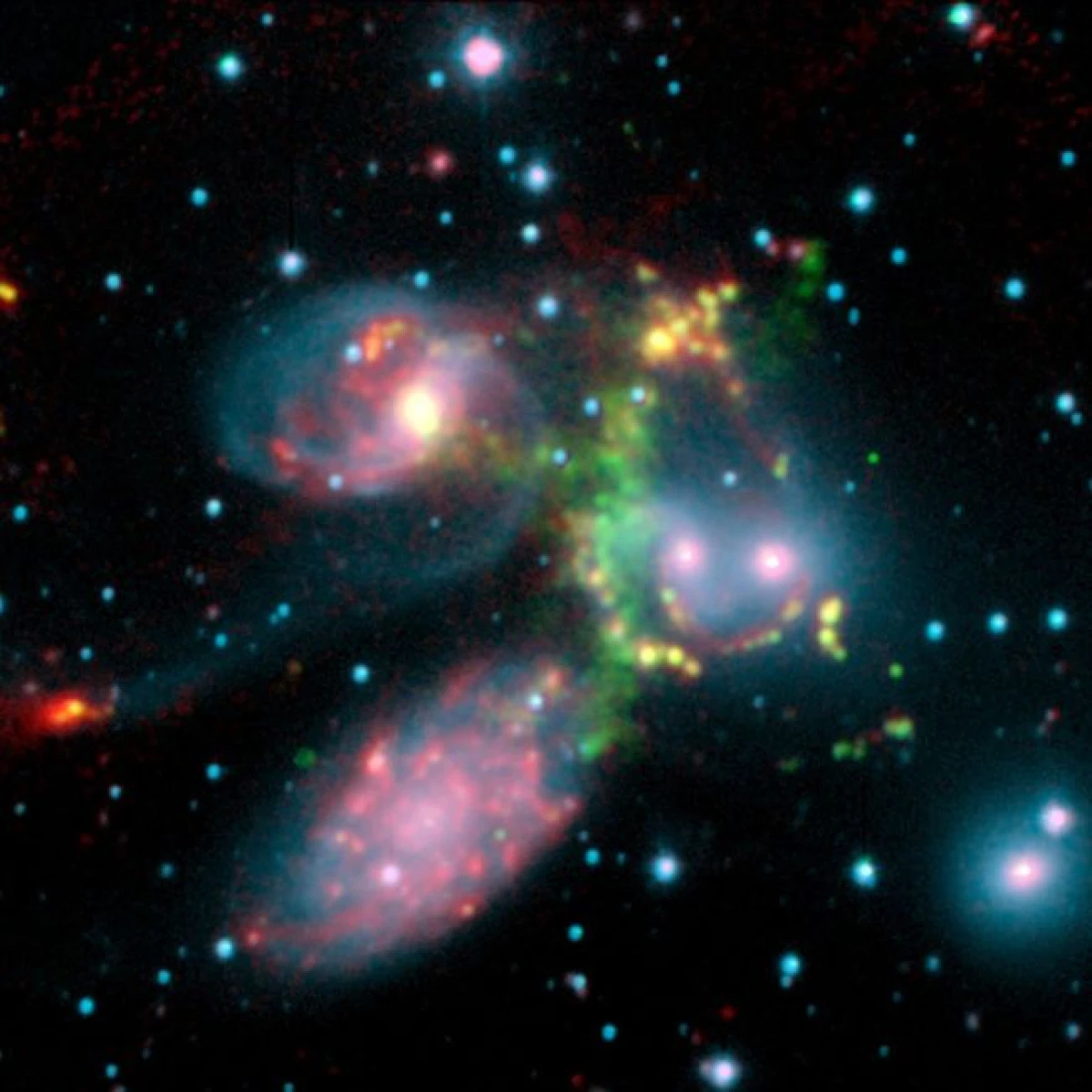 STRUCTURI COSMICE GIGANTICE AU FOST DESCOPERITE DE ASTRONOMII AMERICANI