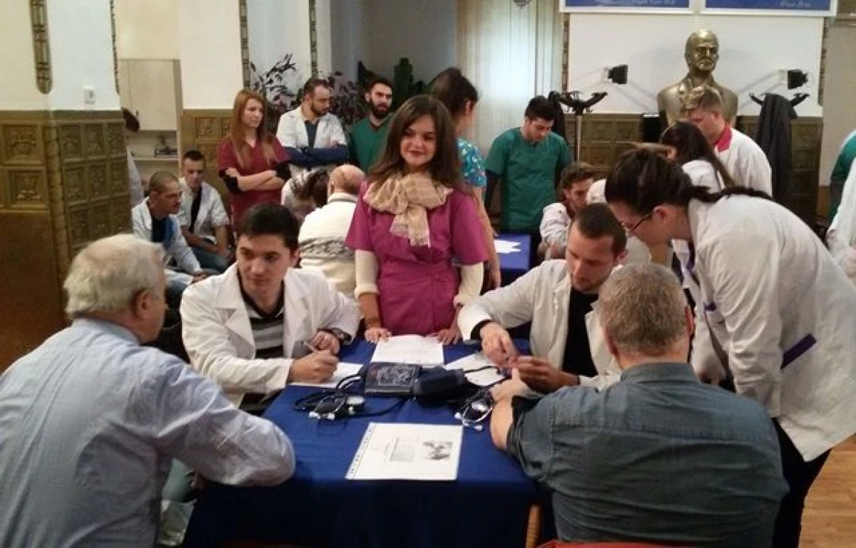 STUDENȚII MEDICINIȘTI DE LA UVVG AU DEMARAT UN PROIECT DE PREVENȚIE ÎN SĂNĂTATE
