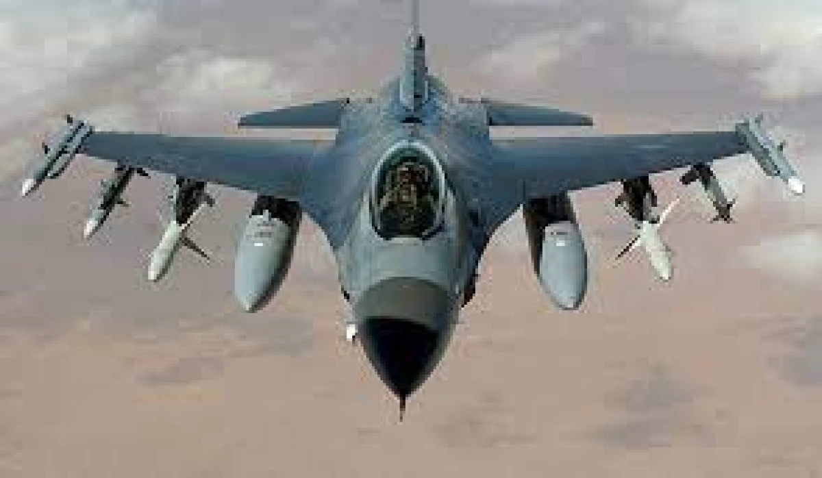 SUA vor începe instruirea piloţilor ucraineni pe avioane F-16 în octombrie