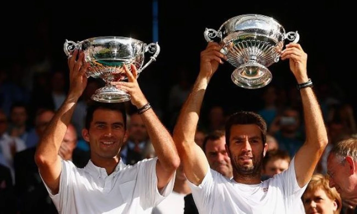 SUCCES ROMANESC LA WIMBLEDON! HORIA TECAU SI JEAN-JULIEN ROJER SUNT CAMPIONI LA DUBLU