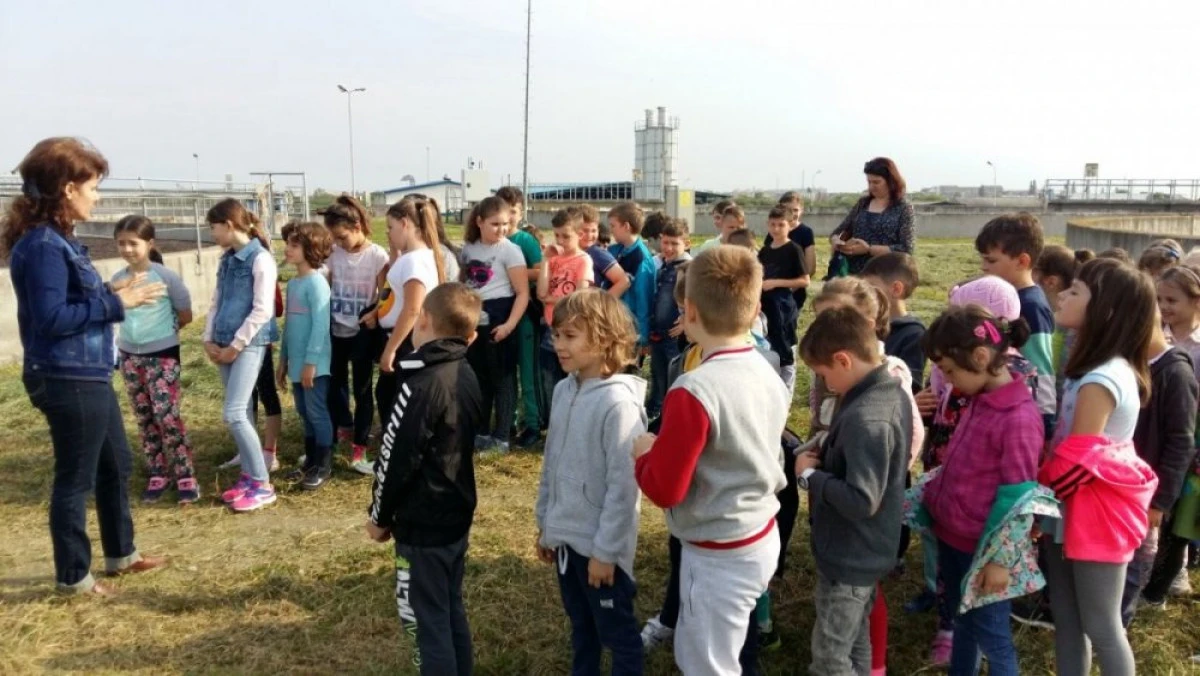 Sute de elevi arădeni au vizitat Uzina de Apă și Stația de Epurare, în cadrul programului “Școala Altfel”