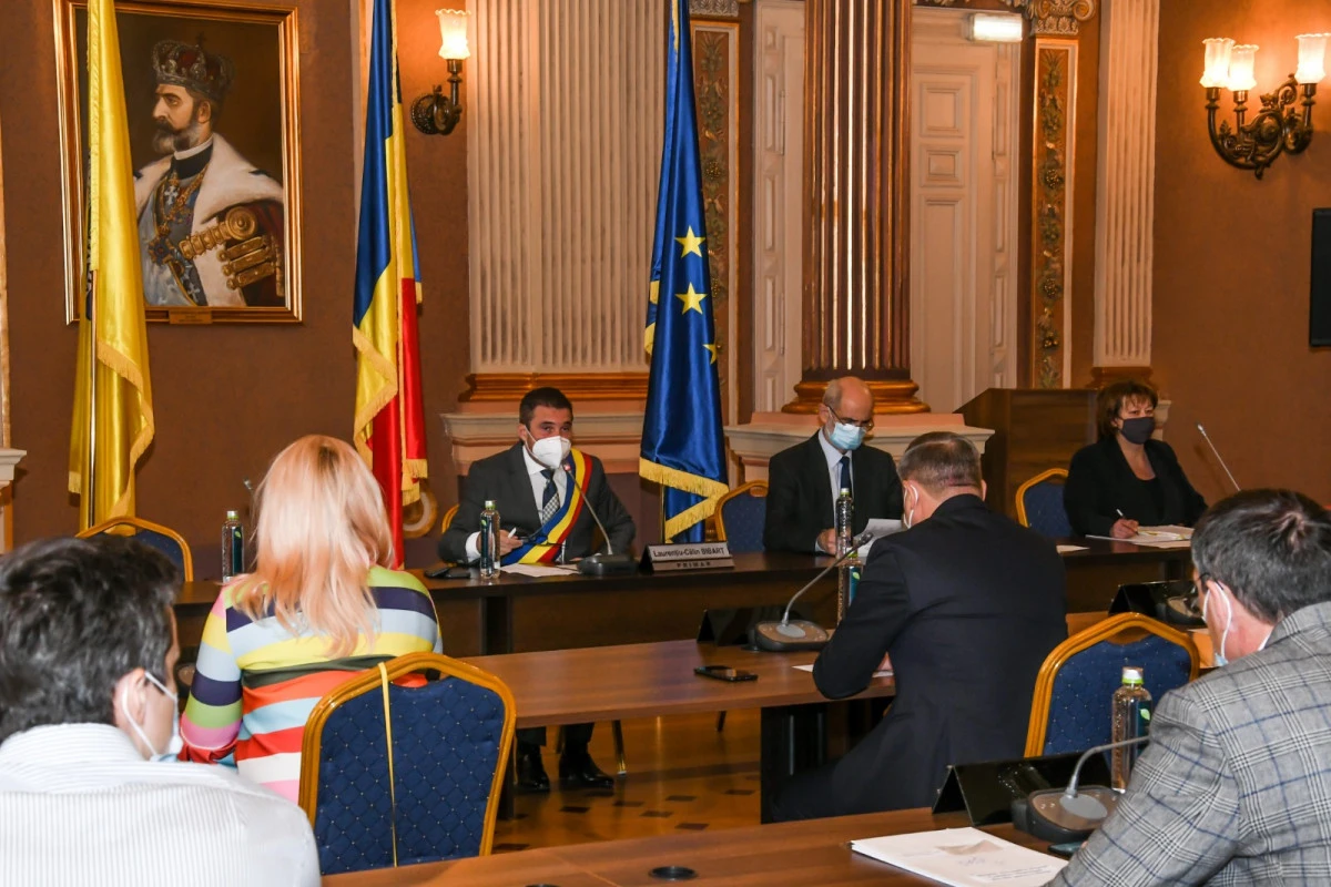 Tablete pentru aproape 20.000 de elevi şi profesori din Arad. Să sperăm că de data asta vor funcţiona