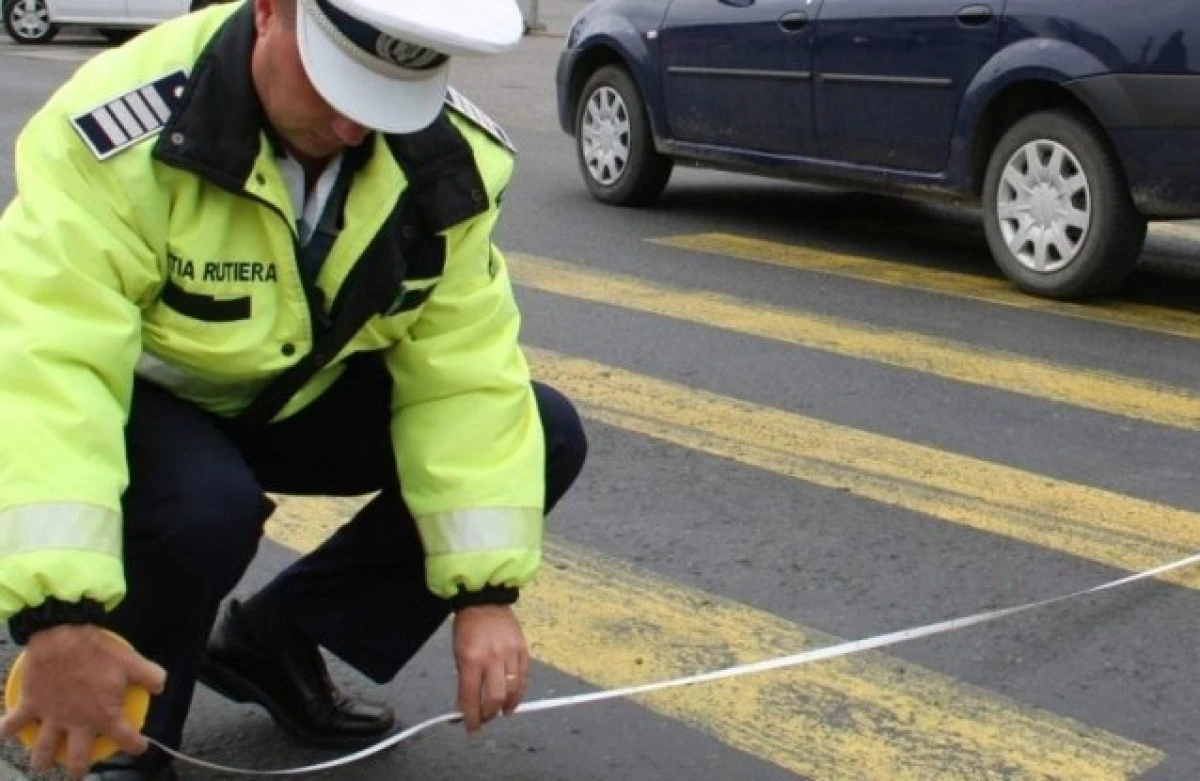 Tânără de 22 de ani, victima unui accident produs pe strada Feleacului