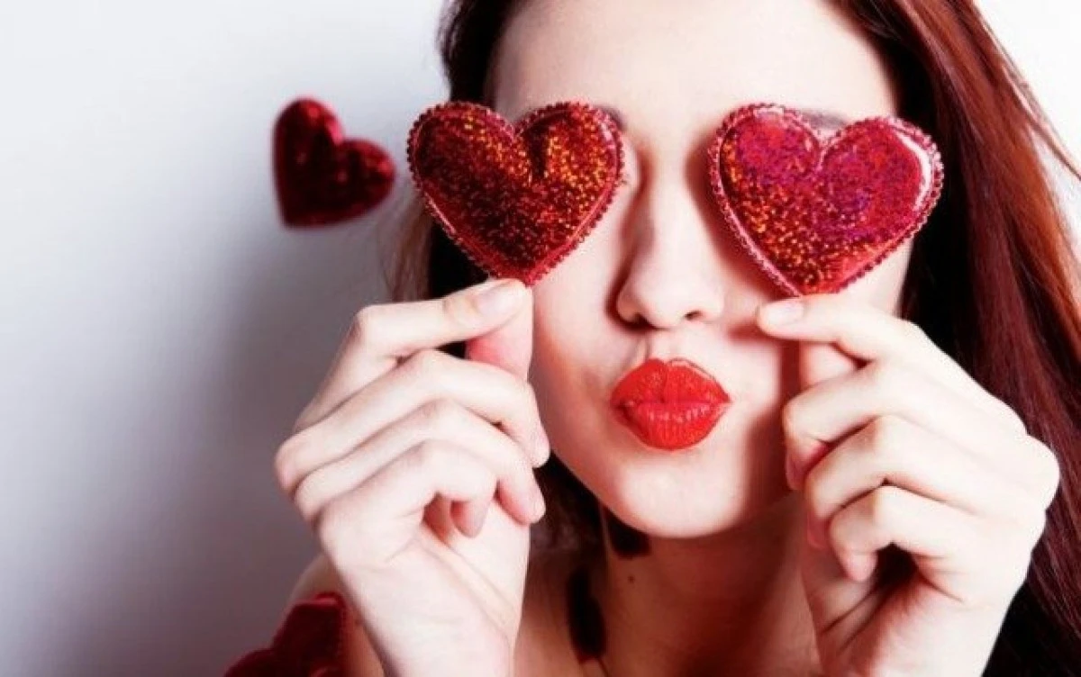 Țara care a interzis Valentine's Day