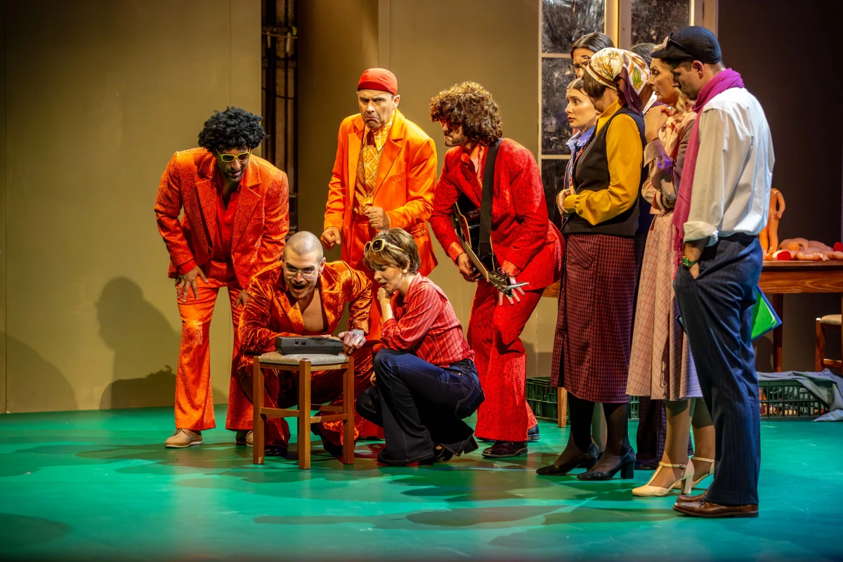 Teatrul Clasic „Ioan Slavici” Arad participă la Festivalul Național de Teatru cu spectacolul „Arădeanca”