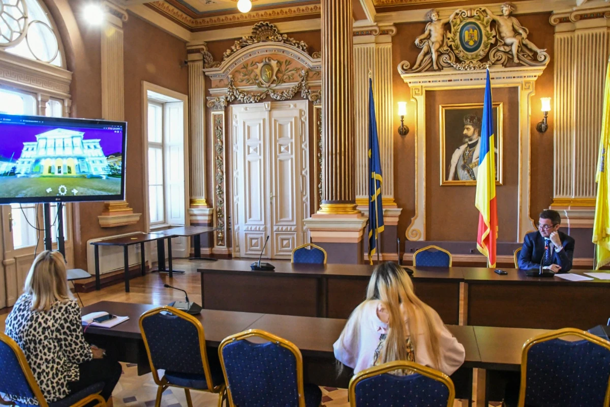 Teatrul Clasic „Ioan Slavici” poate fi „vizitat” virtual