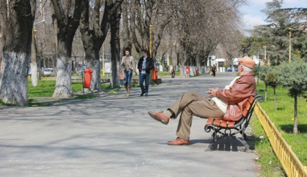 Temperaturi de până la 18 grade Celsius anunțate pentru Vestul țării