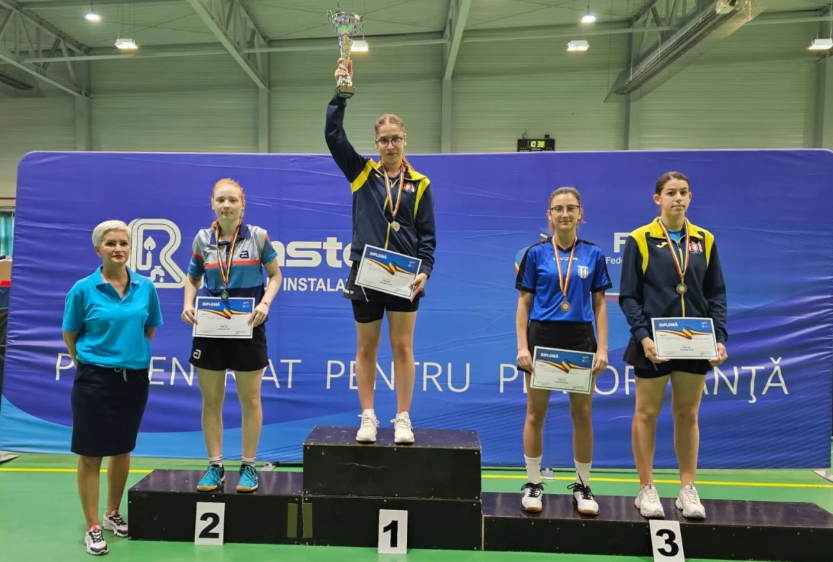 Tenis de masă: Adela Strună a luat argintul la Top 16 junioare! Alesia Sferlea a fost a cincea
