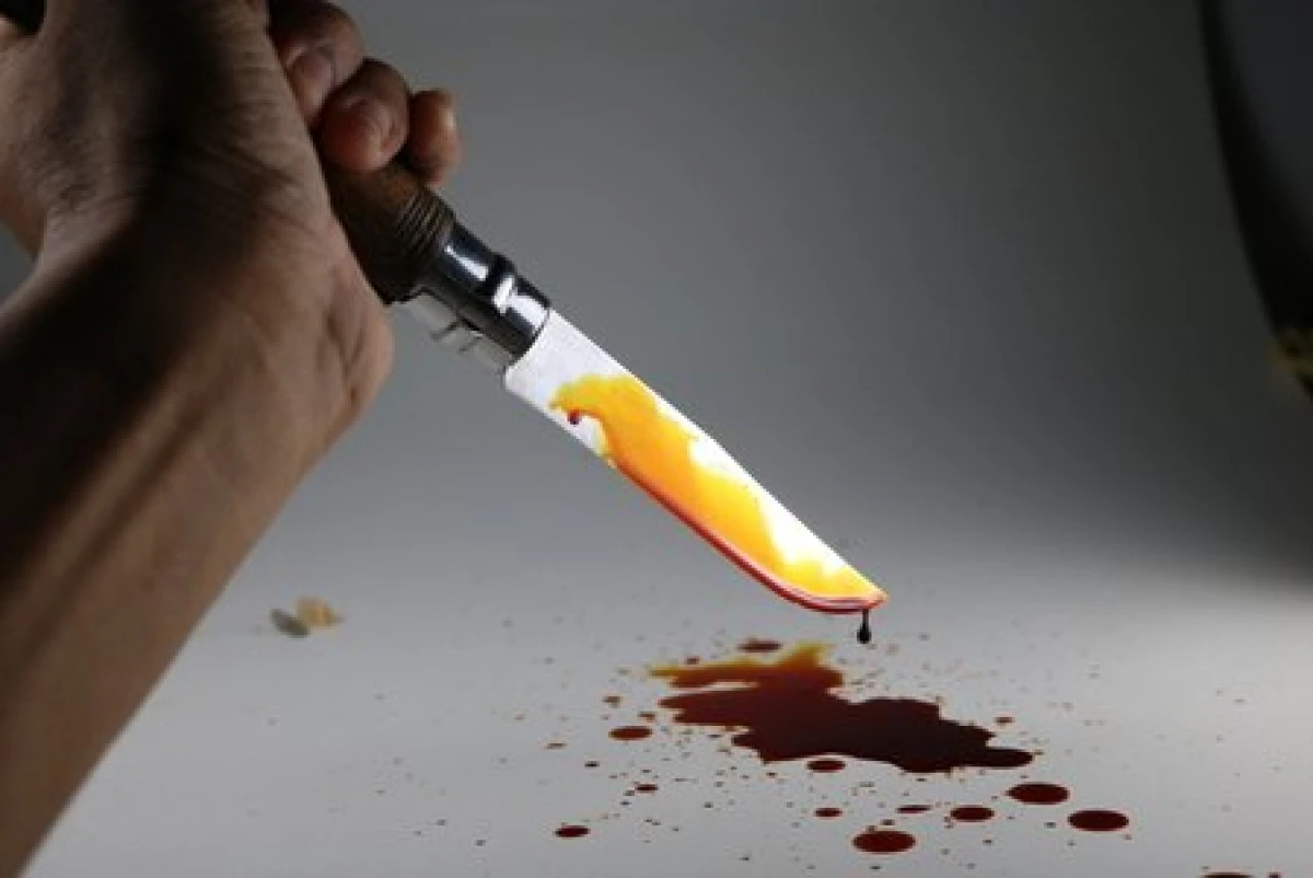 Tentativă de omor la Zăbrani. Inculpatul are 18 ani
