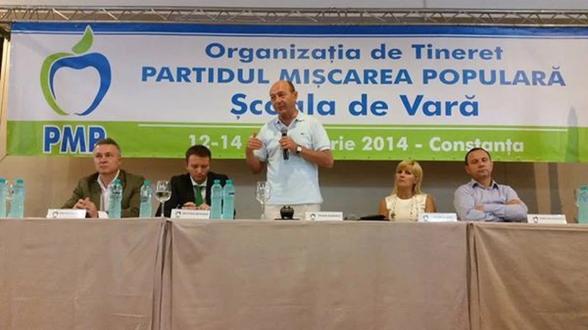 TINERII DIN PMP ARAD S-AU INTALNIT CU TRAIAN BASESCU SI ELENA UDREA