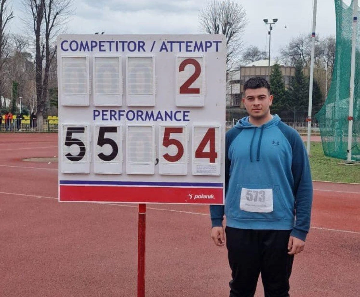 Titluri și medalii arădene la Naționalele de aruncări lungi: Mihai Motorca și-a luat ”pașaportul“ pentru Mondialul juniorilor!