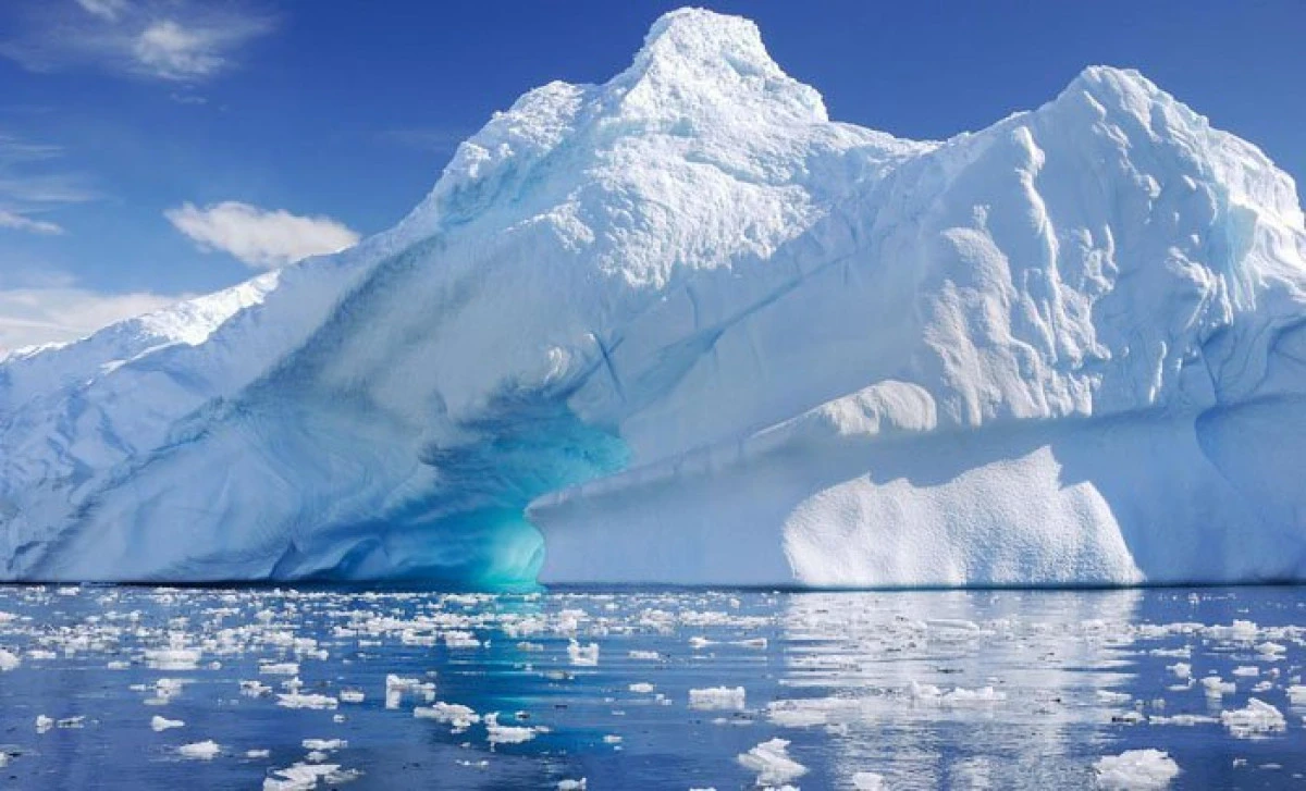 Topirea gheţarilor din Antarctica a dus la scăderea nivelului de oxigen din apă