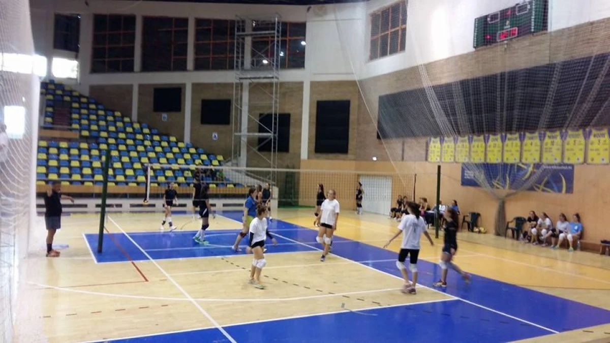 TRADIŢIE ÎN VOLEI, LA TROFEUL “SPORTUL PENTRU TOŢI”