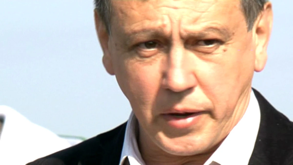 TRASEISMUL CONTINUA: VICEPRIMARUL DE LA PAULIS - LA PDL, PRIMARUL DE LA BRAZII - INDEPENDENT