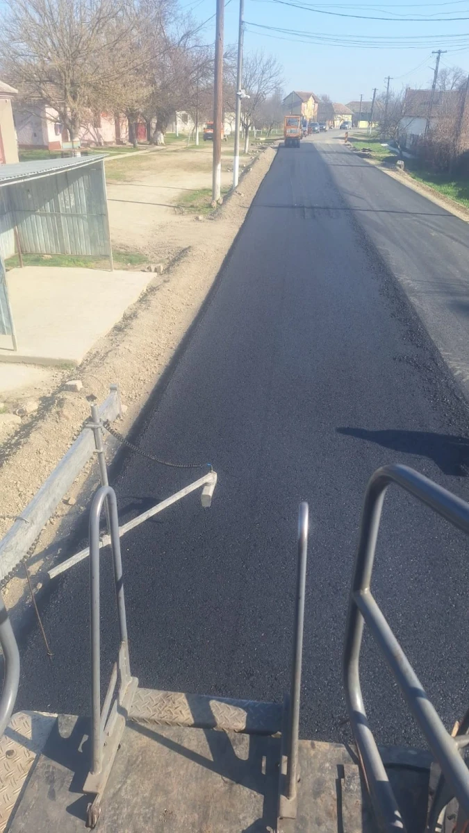 Tratamente pentru 80 de km de drumuri județene