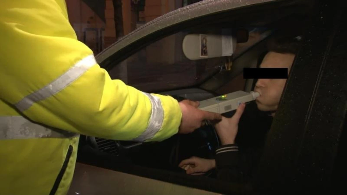 Trei arădeni, prinși la volan sub influența lui Bachus