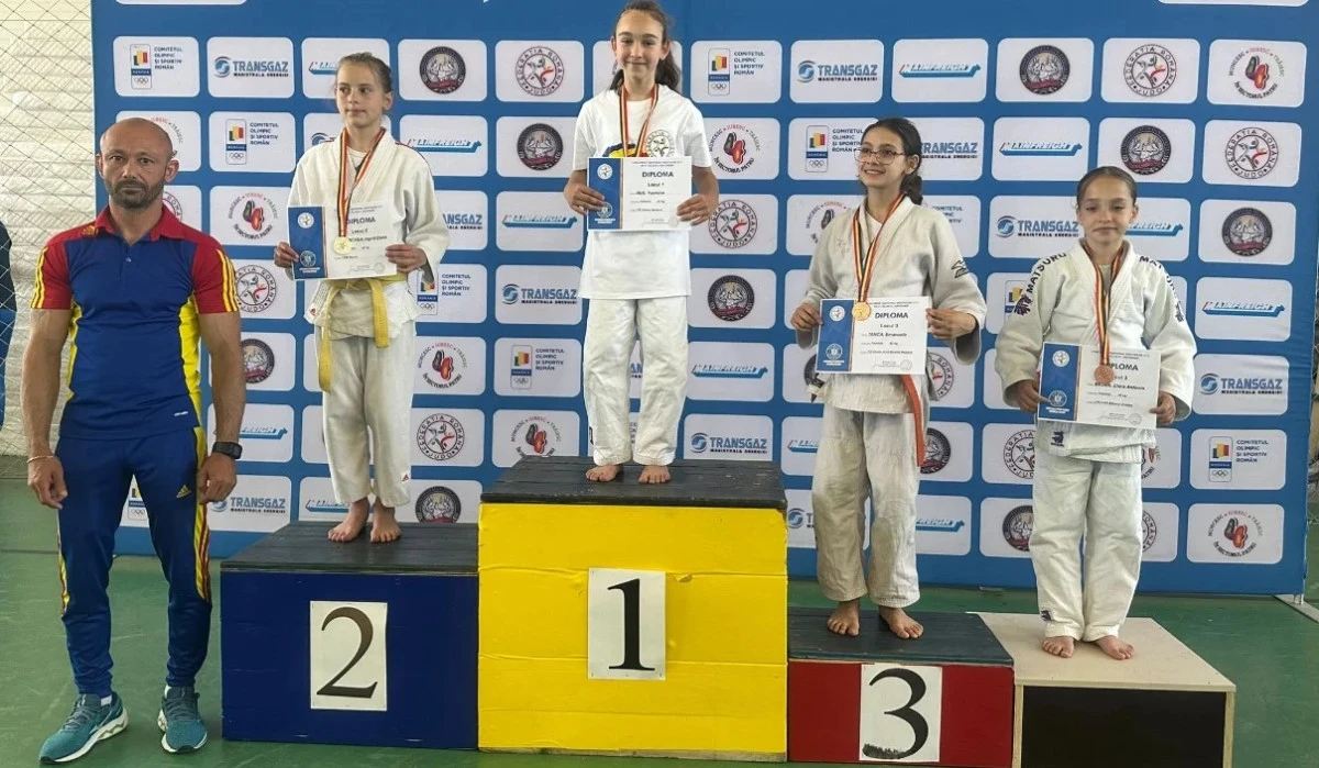 Trei campioni arădeni pe tatami, la Campionatele Naționale sub 12 ani (FOTO)