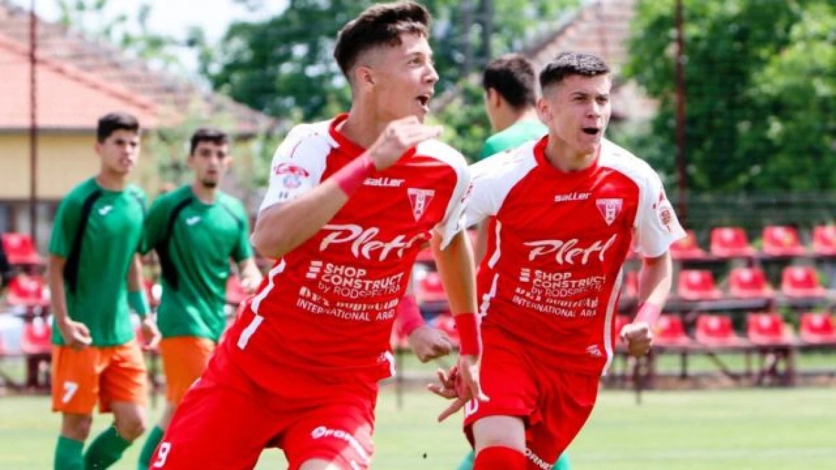 Trei fotbalişti ai UTA-ei, convocaţi la naţionala U18