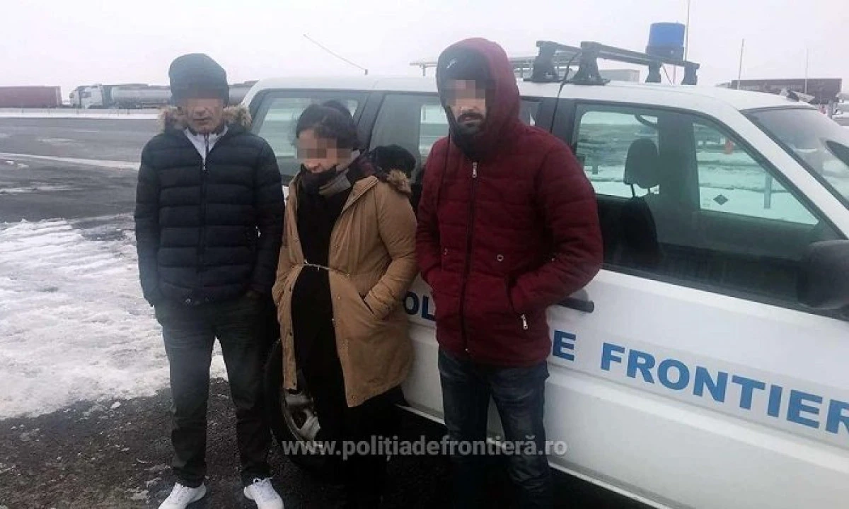 Trei irakieni au încercat să iasă ilegal din România, evitând controlul de frontieră