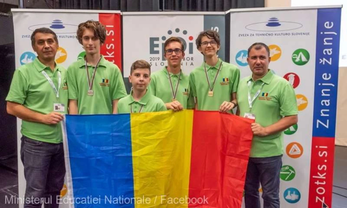 Trei medalii de aur și una de argint, obținute de elevii români la Olimpiada Europeană de Informatică pentru Juniori